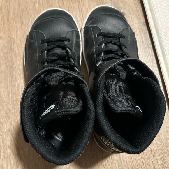 NIKE Blazer Mid ‘77 SE Size 3Y - Picture 11 of 12